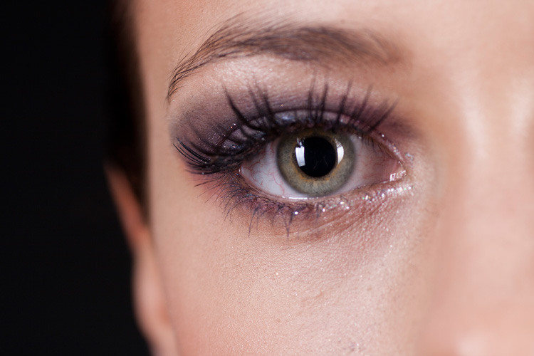 Tages- und Abend-Make-up